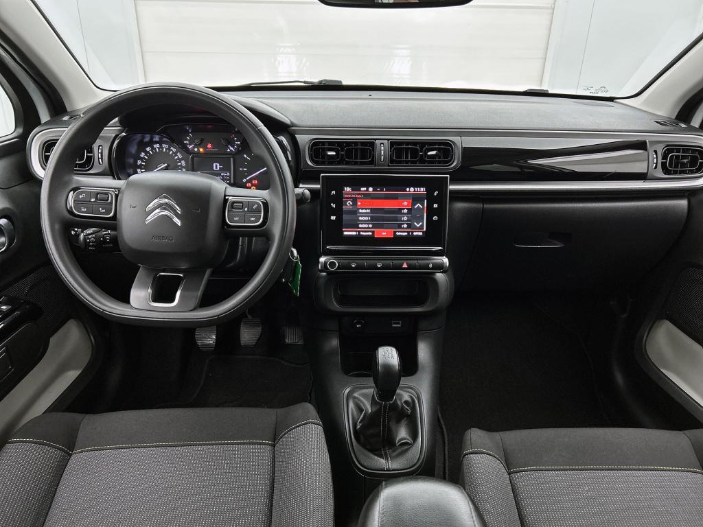 Citroen C3 82 pk shine | rijklaar | trekhaak | stoelverwarming | apple carp
