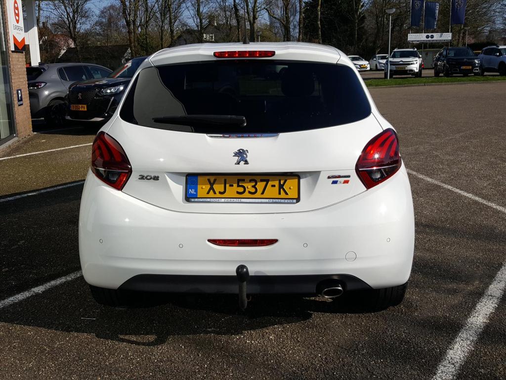 Peugeot 208 gtline 1.2-110pk automaat (eat6) trekhaak | apple carplay & and