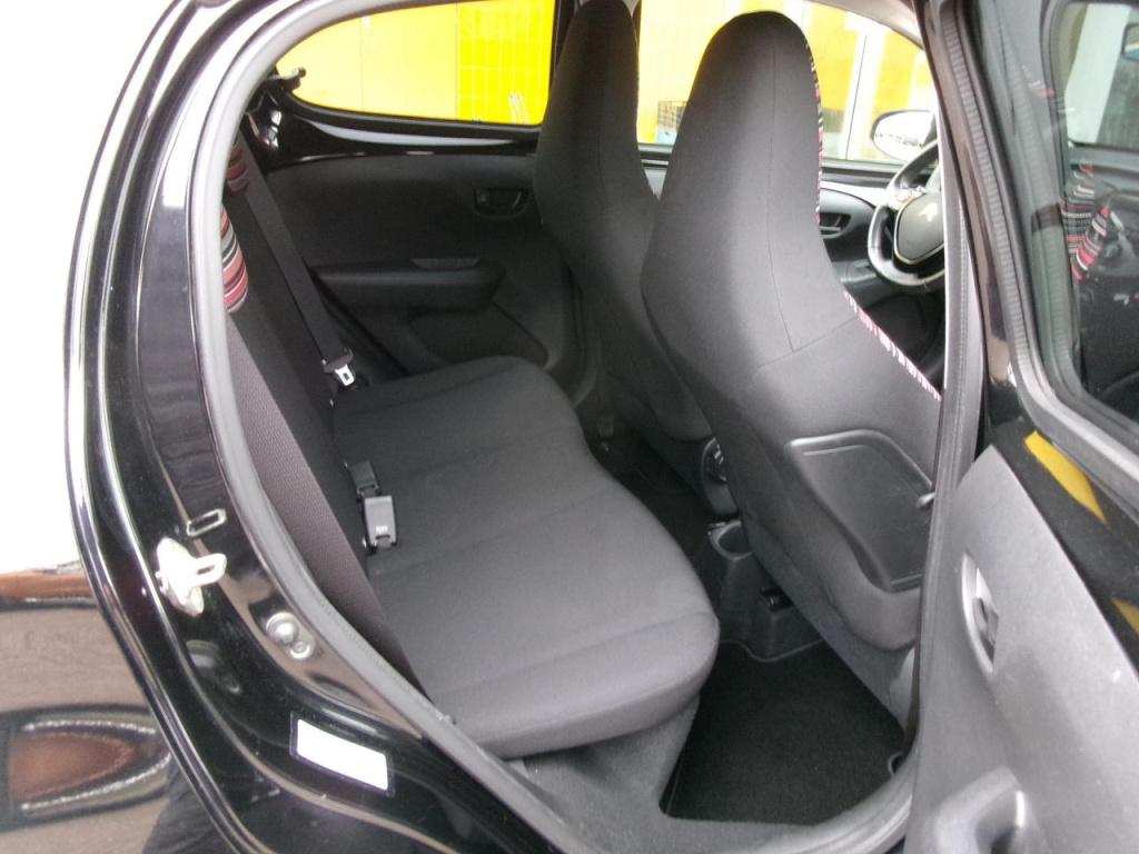 Citroen C1 1.0 vti feel airco, bluetooth, usb, centr.v.