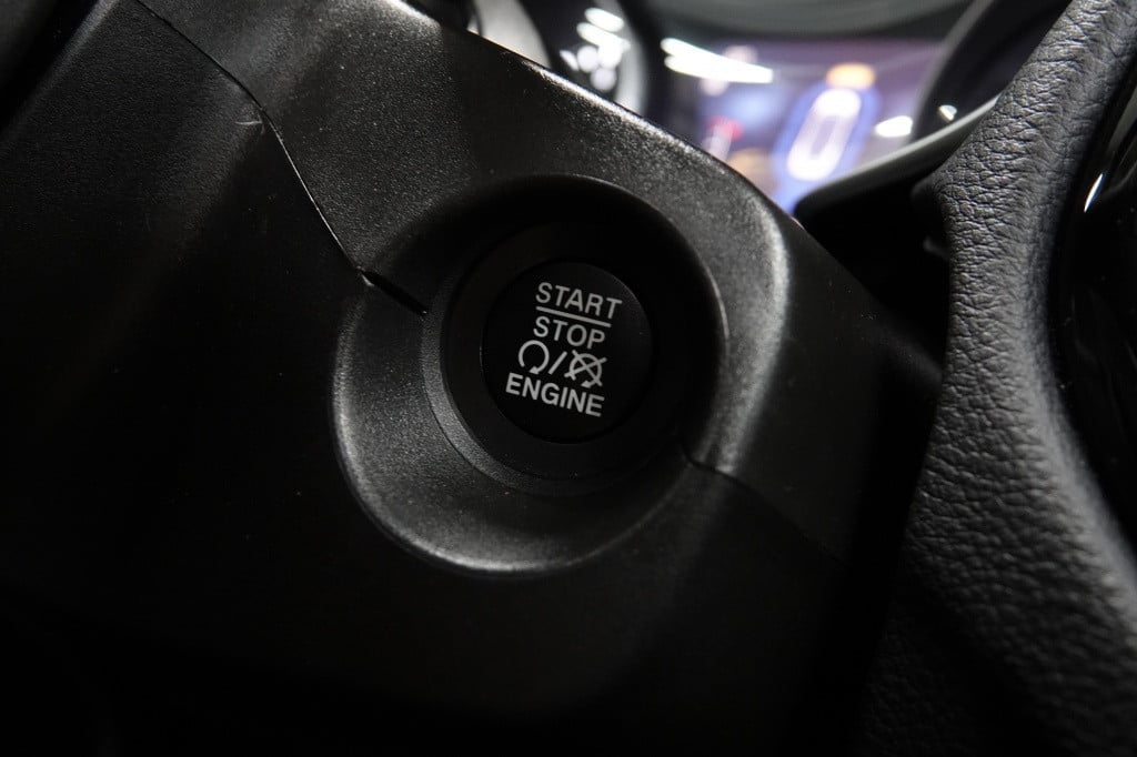 Jeep Compass 1.4 multi-air 4x4 | pano | acc | camera |
