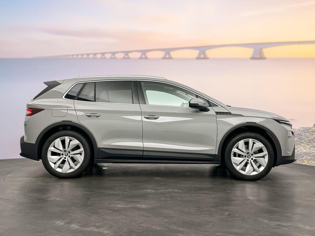 Skoda Elroq business edition tour elektromotor 150 kw / 204 pk