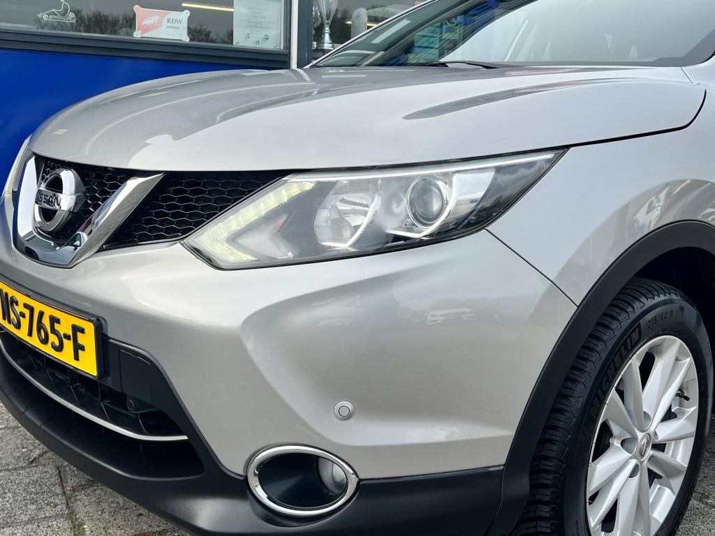 Nissan Qashqai 1.6 tekna, camera, trekhaak enz..