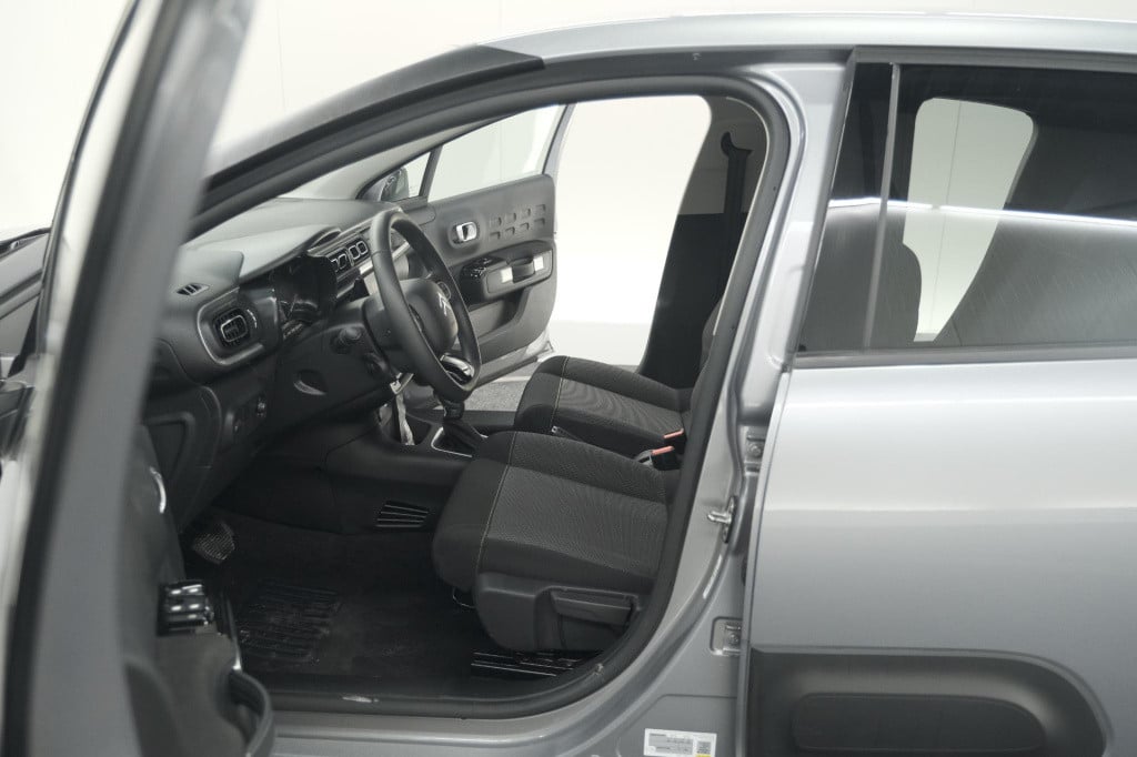 Citroen C3 puretech 110 eat6 max | camera | parkeersensoren | navigatie | a