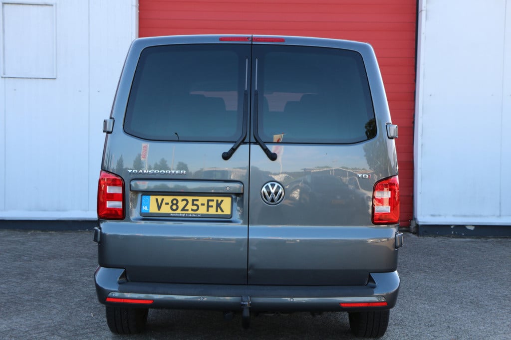 Volkswagen Transporter 2.0 tdi l2h1 150pk dc highline