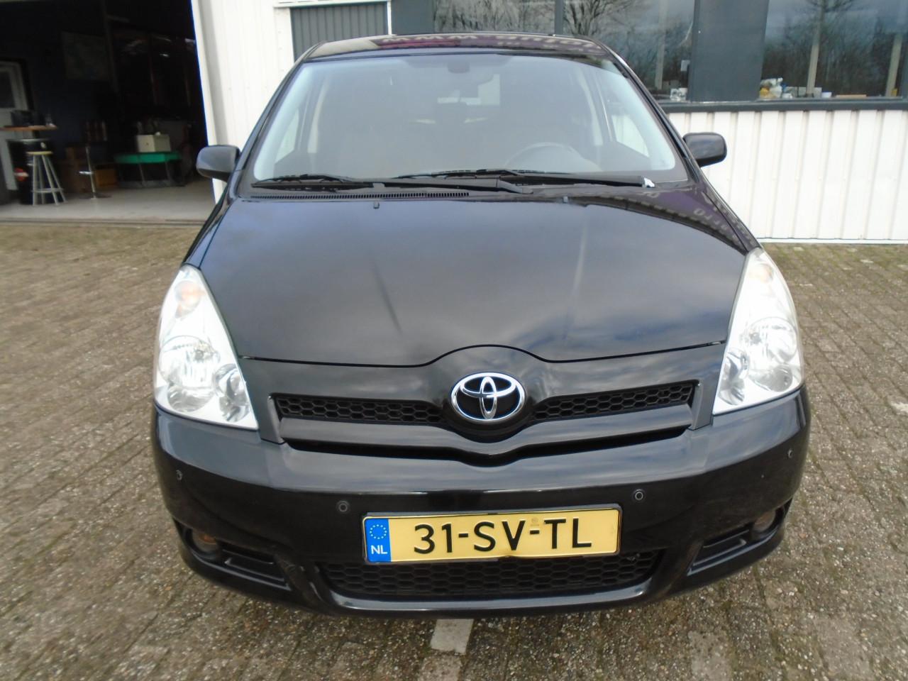 Toyota Corolla Verso 1.6VVTi 5 persoons