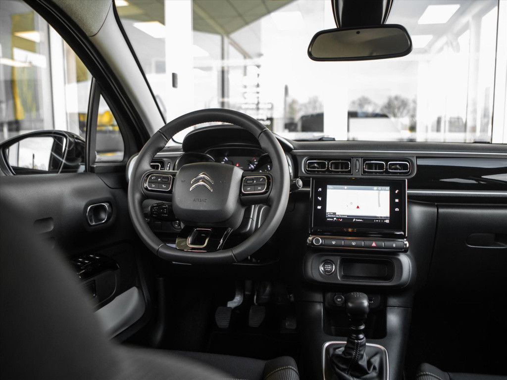 Citroen C3 1.2 puretech 110pk max | navigatie | camera | park. sensoren | c