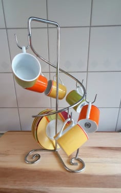 Vintage kleurrijke 6 persoons kop en schotel