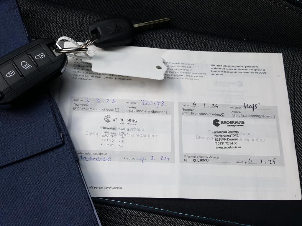 Peugeot 208 allure 1.2-100pk apple carplay & android auto | navi | cruise &