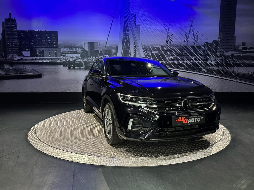 Volkswagen T-roc 1.5 tsi r-line *winterpack*keyless*achtercamera*trekhaak*