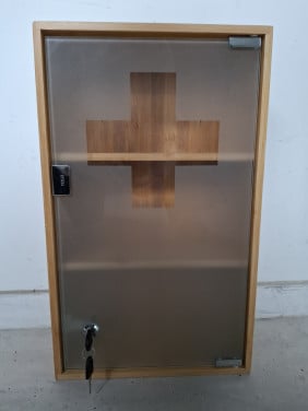 Medicijnkast met slot (nieuw)