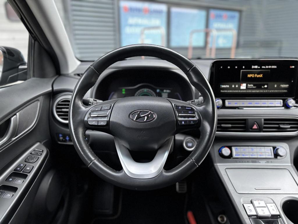 Hyundai Kona ev fashion 64 kwh soh 95% 3-fase lader!