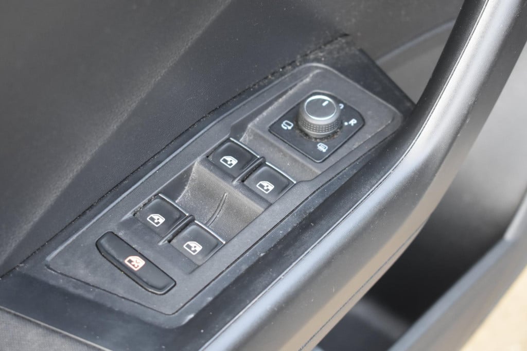 Volkswagen T-roc 1.0 tsi | virtual cockpit | camera | apple carplay | andro