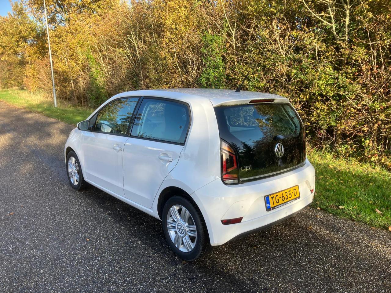 Volkswagen Up! High Up! 1.0