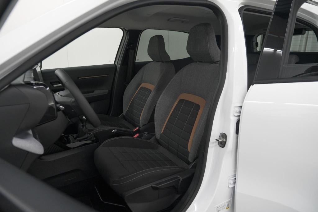 Citroen C3 Aircross 1.2 turbo 100pk plus | camera | parkeersensoren | apple