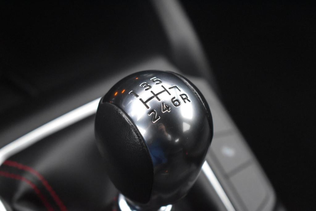 Ford Focus 1.0 ecoboost hybrid 155 pk st line style