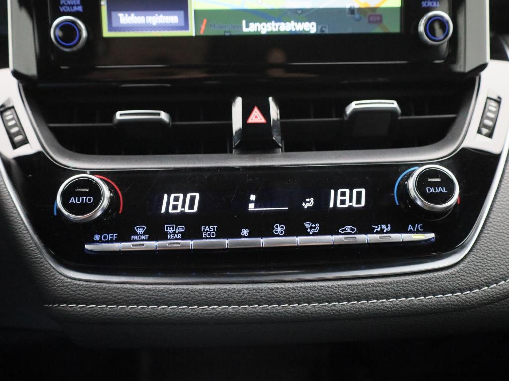 Toyota Corolla Touring Sports 1.8 hybrid business | automaat | navigatie | 