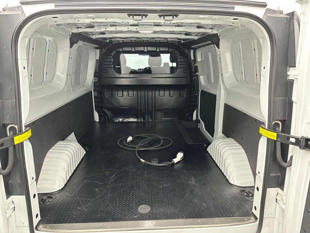 Maxus Edeliver7 l1h1 88 kwh maxus edeliver7 l1h1 88 kwh | trekhaak 1.500 kg