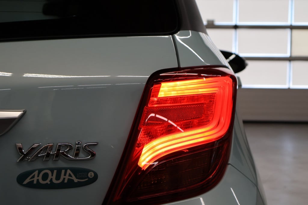 Toyota Yaris 1.5 hybrid aqua edition