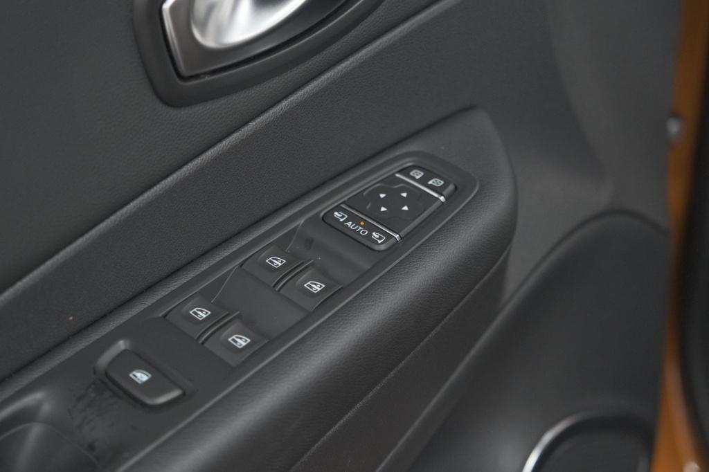 Renault Captur tce 120 edc edition one | camera | navigatie | parkeersensor
