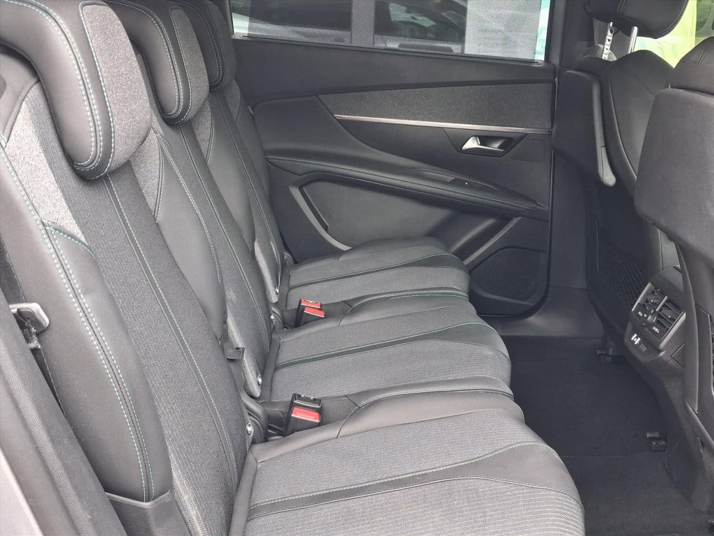 Peugeot 5008 1.2 puretech 130pk s&s allure pack business navigatie | cruise