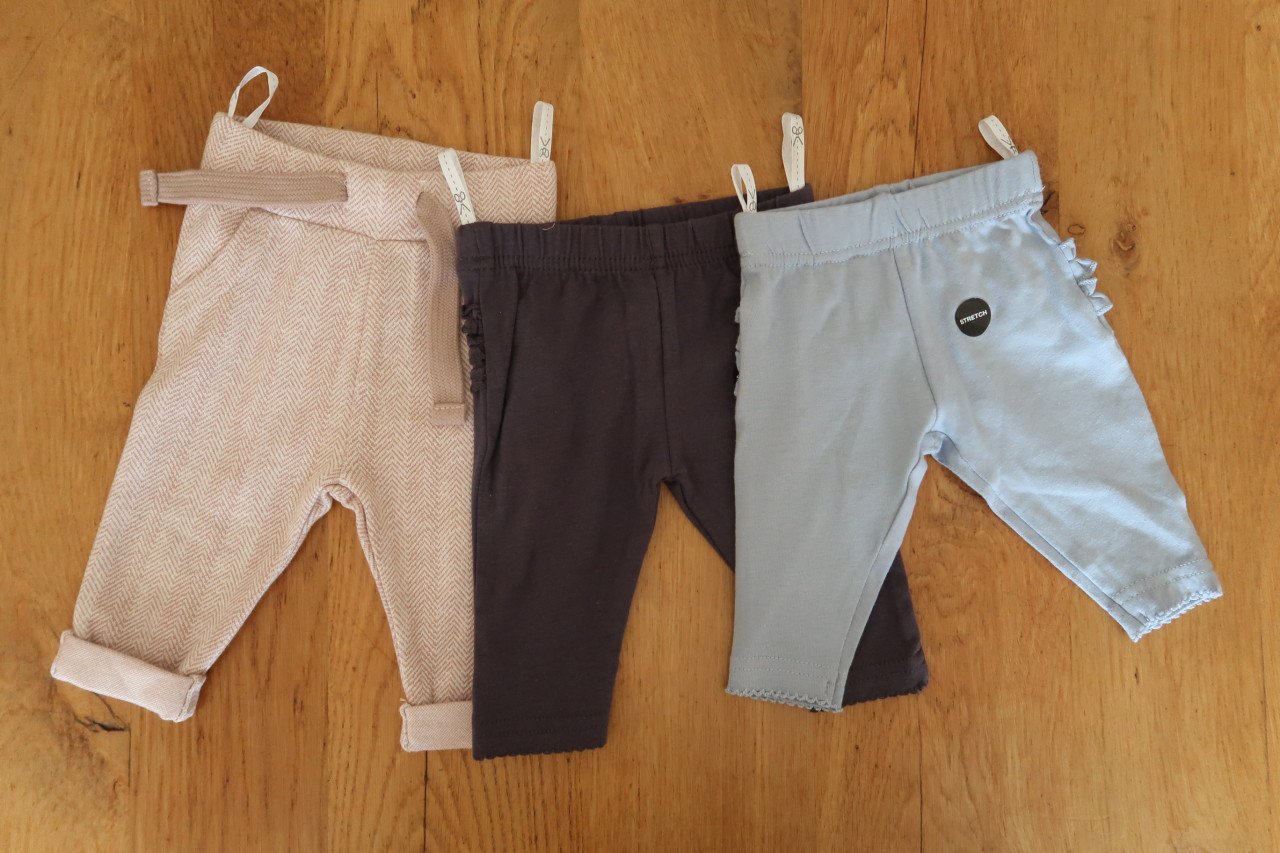 Baby kleding in maatje 50 - 56 - 62 - 68 alles nieuw met kaartje er nog aan