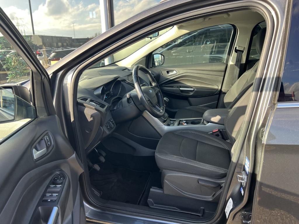 Ford Kuga 1.5 ecoboost 150pk 2wd titanium