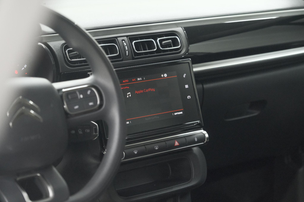 Citroen C3 puretech 110 eat6 max | parkeersensoren | apple carplay | 16 inc