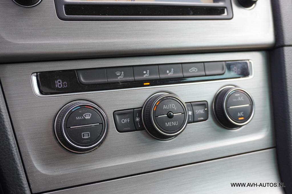 Volkswagen Golf variant 1.0 tsi business edition connected