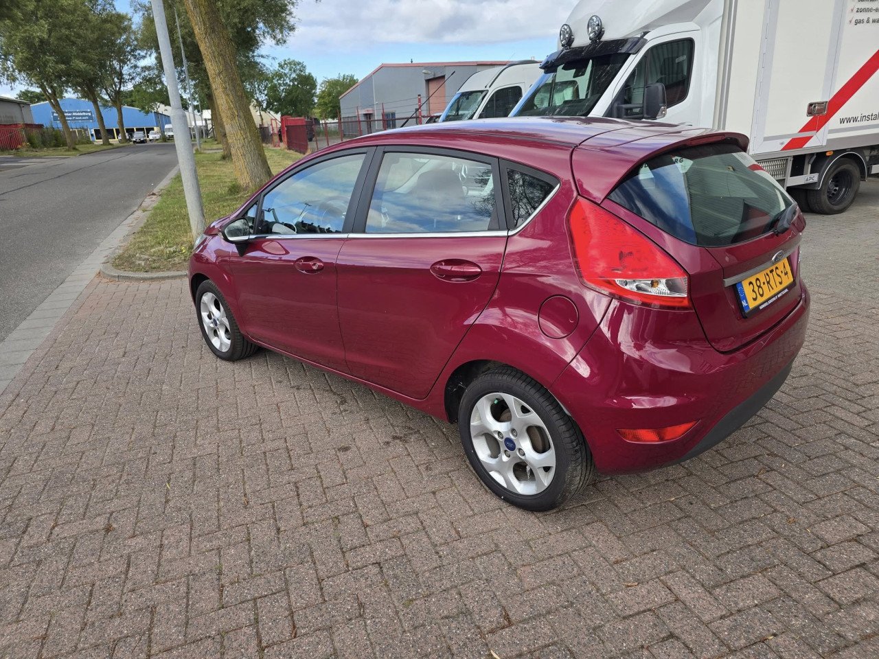 Ford fiesta 1.25 titanium  Bouwjaar 2011 INRUIL MOGELIJK