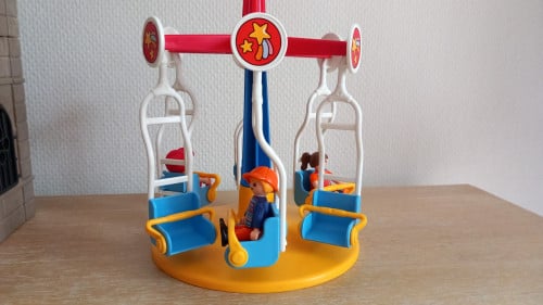 Playmobil draaischommel met 3 kinderen