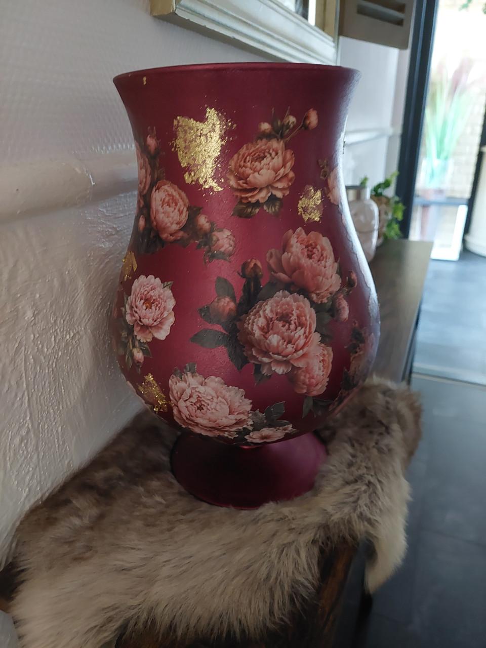 Nw Decoupage Romantische bloemen vaas