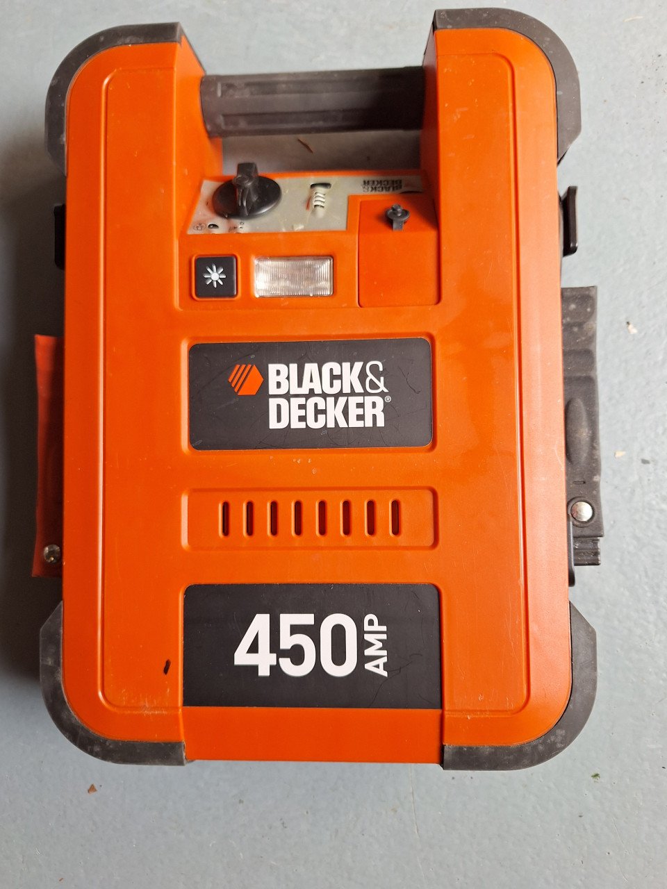 Jumpstarter