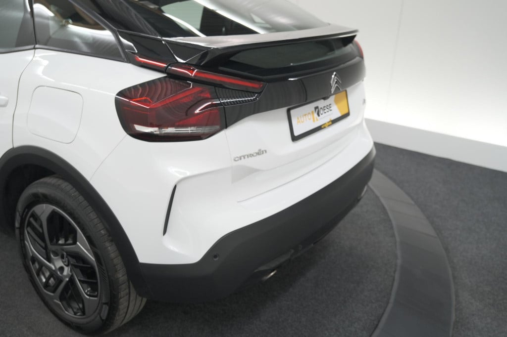 Citroen C4 puretech 130 eat8 feel edition | camera | apple carplay | parkee
