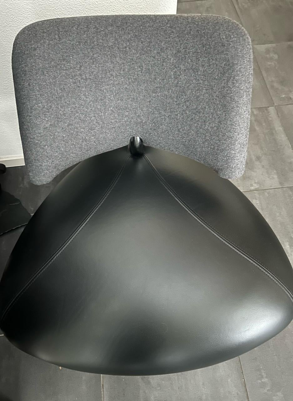 Te koop Leolux Pallone stoel / fauteuil