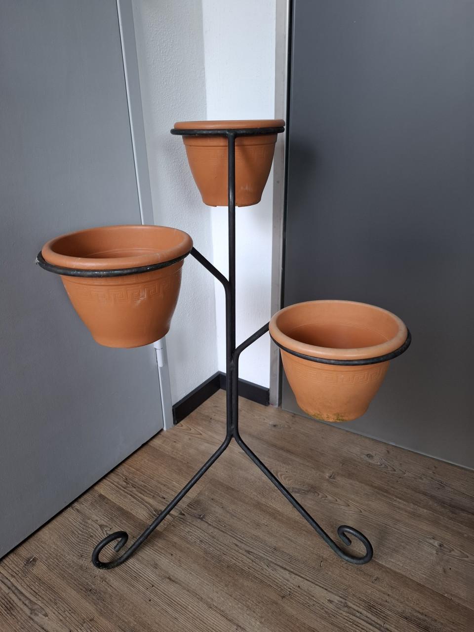 Bloempottenhouder gietijzeren