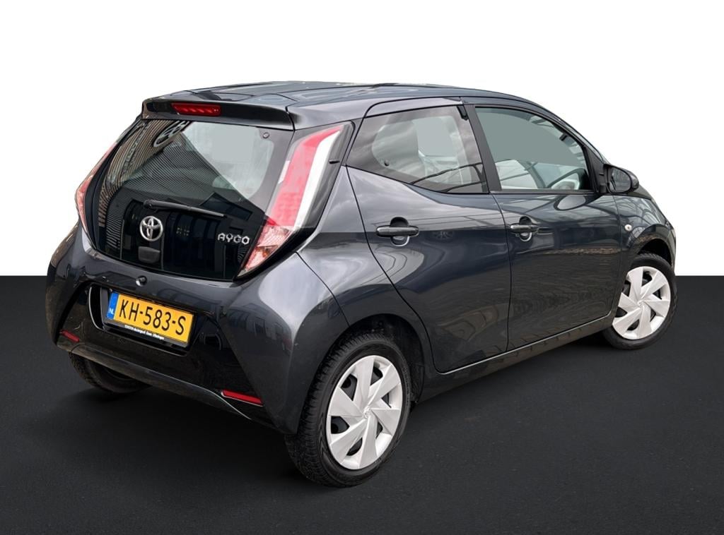 Toyota Aygo 1.0 vvt-i x-play