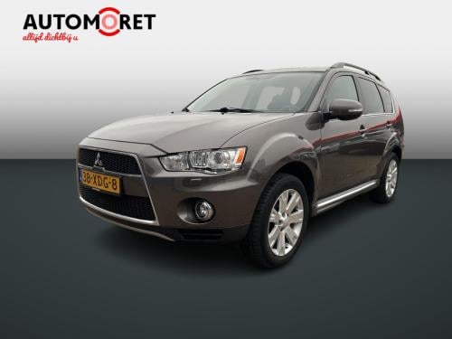 Mitsubishi Outlander 2.0 edition two autonaat|trekhaak|leer