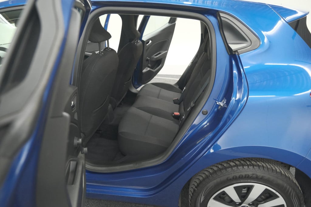 Renault Clio tce 90 equilibre | parkeersensoren | apple carplay | navigatie