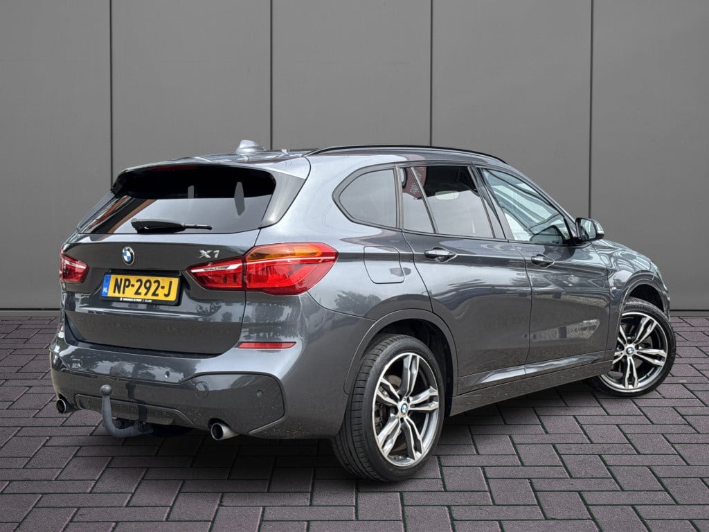 BMW X1 sdrive20i high executive m-sport | 1e eig | dealer oh | head-up | tr