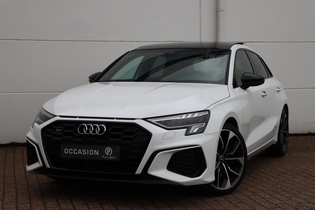 Audi S3 sportback 2.0 tfsi 310pk s tronic quattro edition one