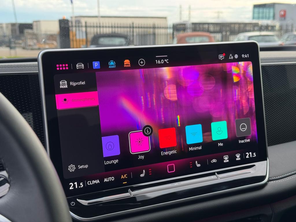 Volkswagen Tiguan 1.5 etsi goal * acc * 360 camera * trekhaak * lane + side