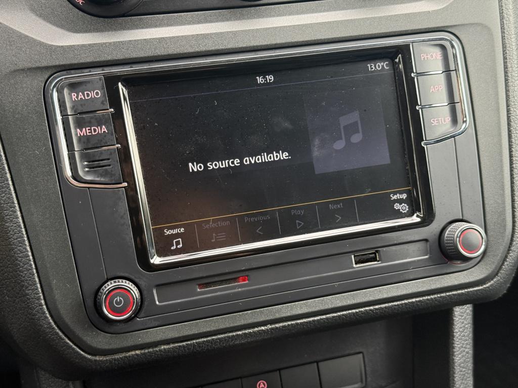Volkswagen Caddy 2.0 tdi l1h1 bmt comfortline | trekhaak | carplay | cruise