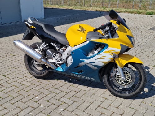 Honda cb600f uit 1999 Motor