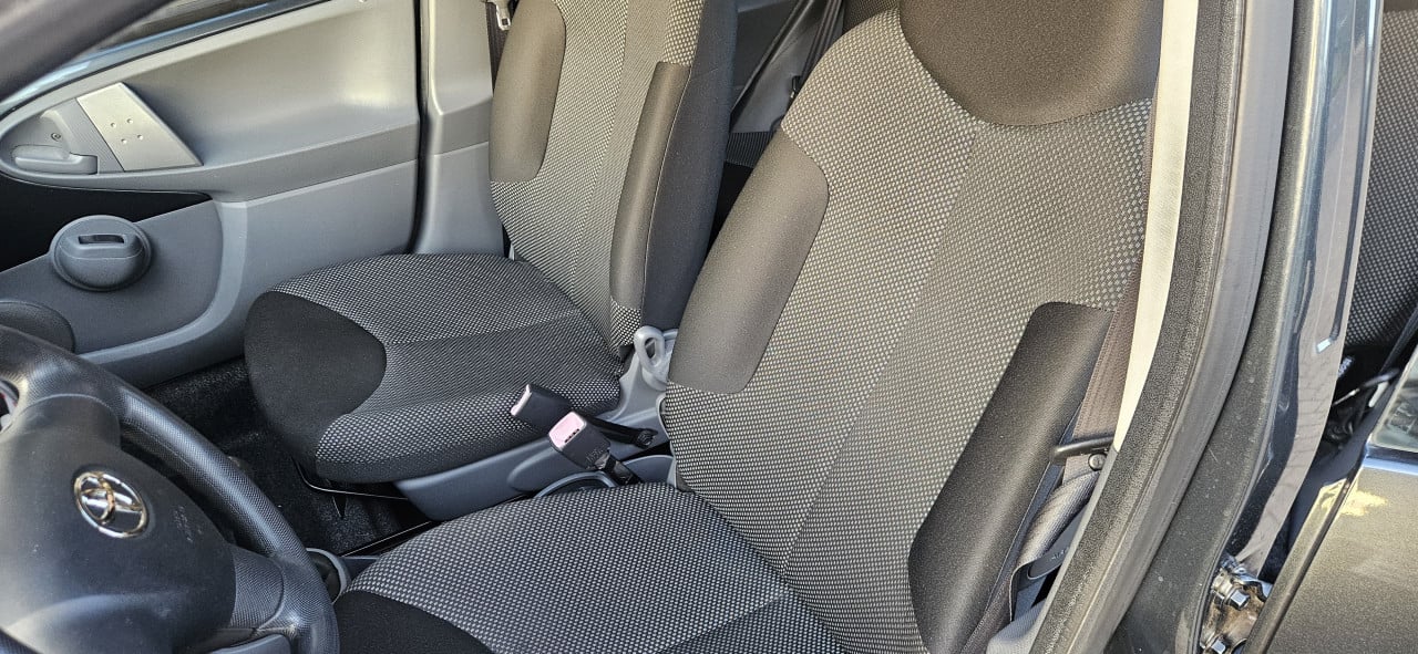 Zuinige TOYOTA AYGO Comfort 5drs NL AUTO / NAP / 78.111 km !!