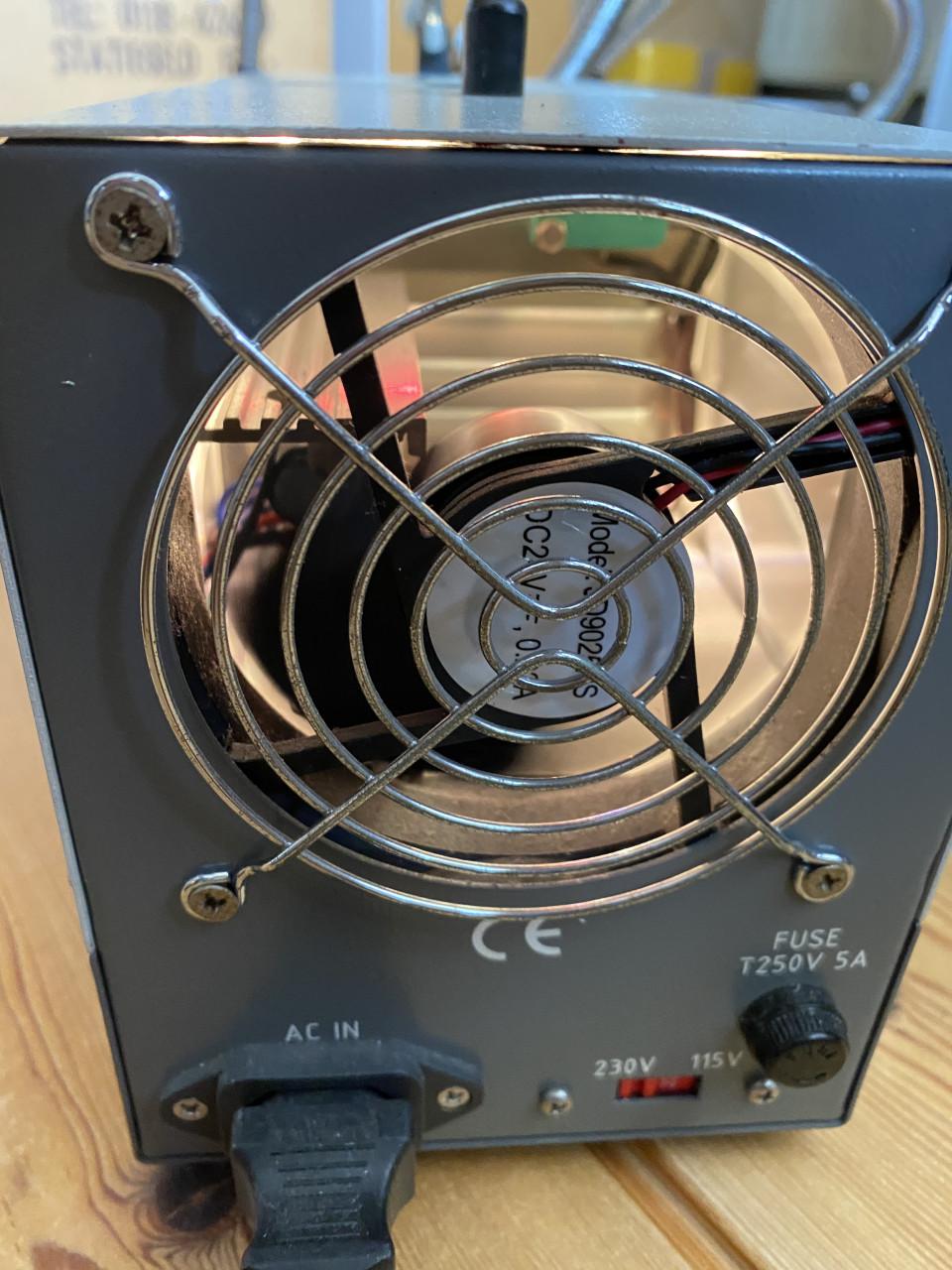 Koud lichtbron voor microscoop