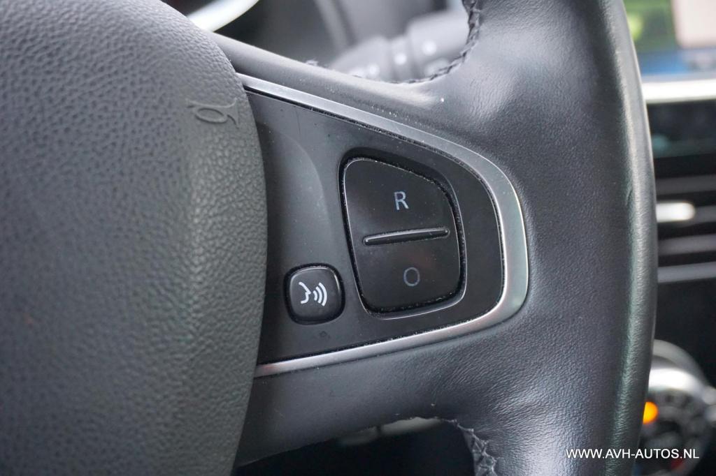 Renault Clio estate 0.9 tce iconic, leder interieur!!