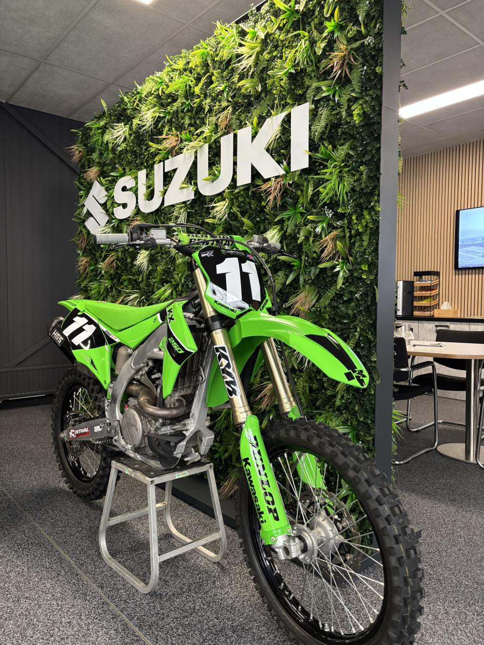 Kawasaki KX 250 (2023) 36 uur!