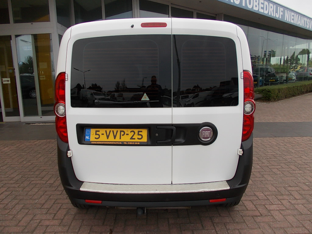 Fiat Doblo 1.4 natural power, airco, afn.b. trekhaak