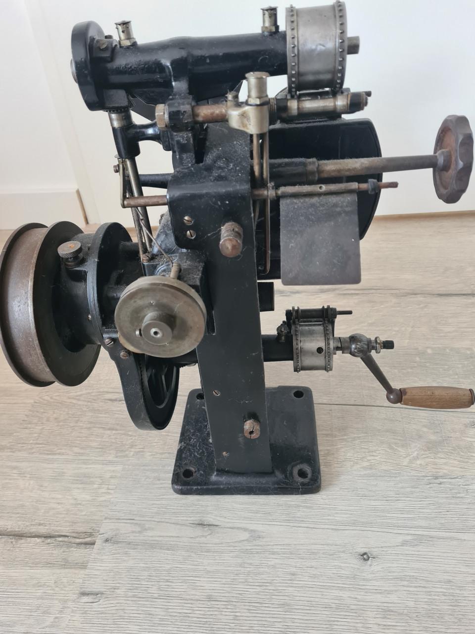 Oude 36 mm filmprojector onderdeel