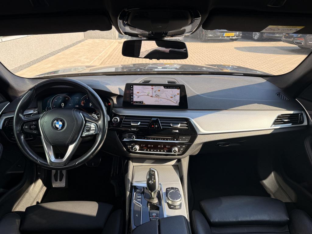 BMW 5 Serie 520i m-sport high executive | led | navi | cruise | achteruitri